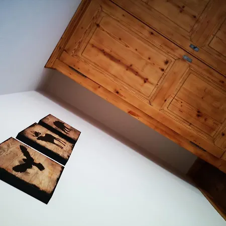 Chalet Le *