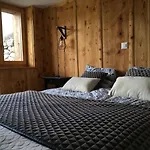 Le Chalet